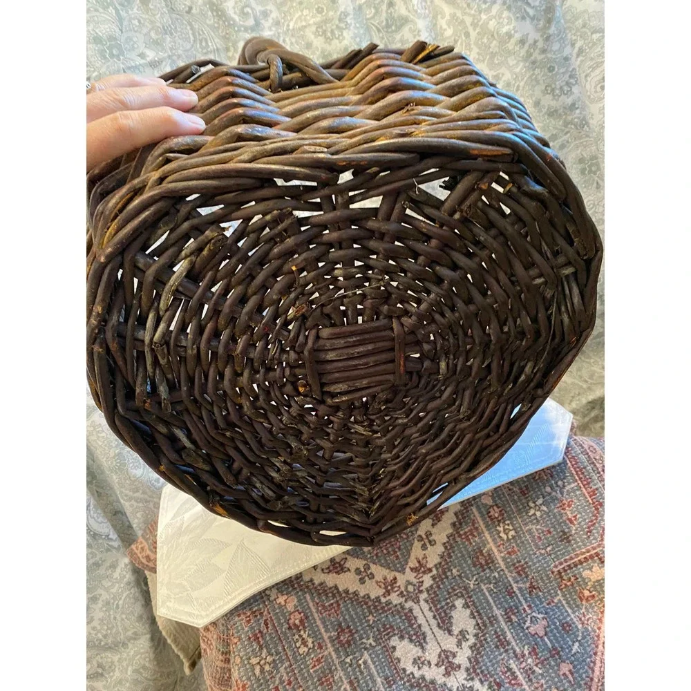 Rustic Heart Shaped Basket, Excelsior, Polka Dot Ribbon Bow,‎ Twisted Handle